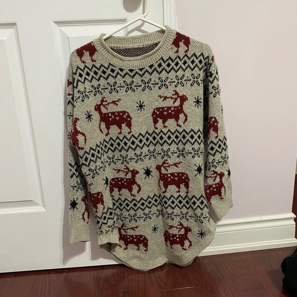 Sweater - Picture 1 of 1